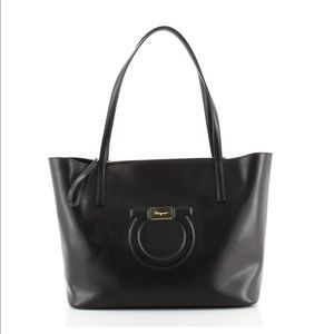 Salvatore Ferragamo City Black Leather Tote